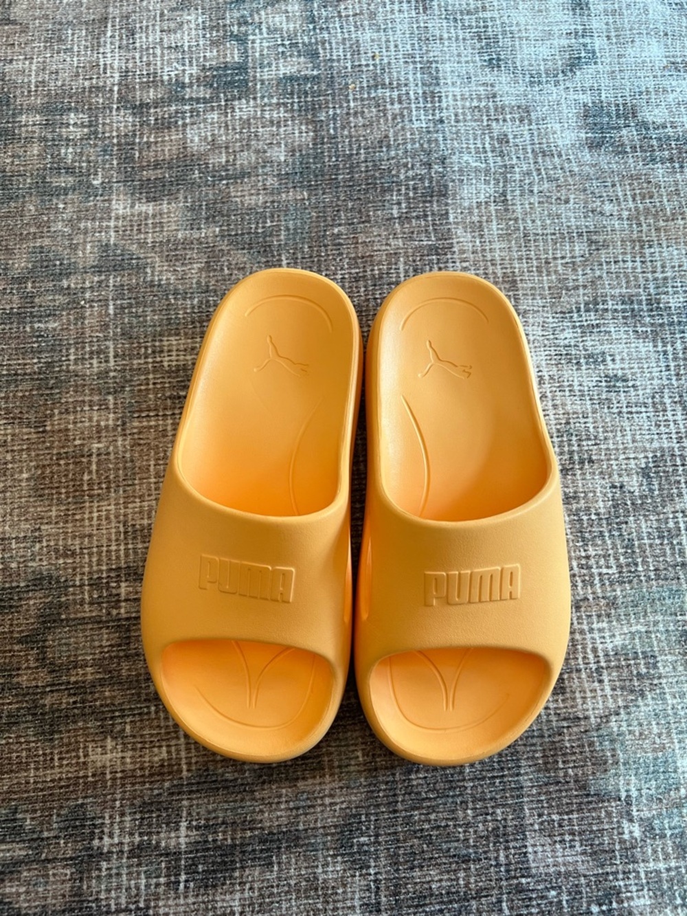 Puma Slides Platform Sandals in Almost Apricot Size 7 - Picture 3 of 10